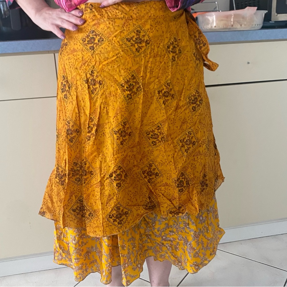 Kariza Silk/Rayon Floral Wrap Skirt 10